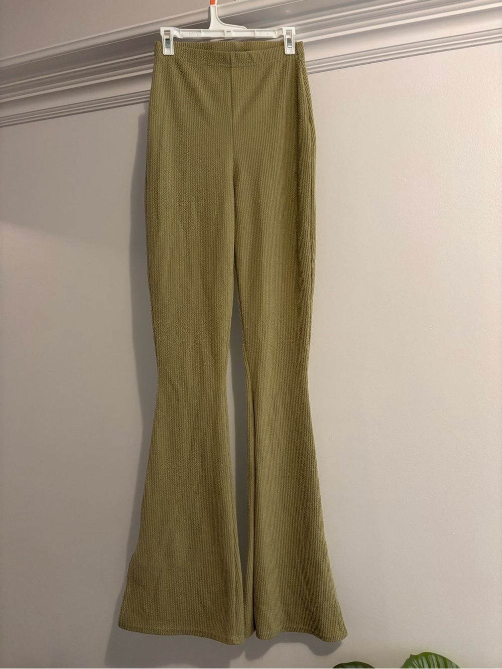 PrettyLittleThing Ribbed High-Waist Flare Pants in Olive Green